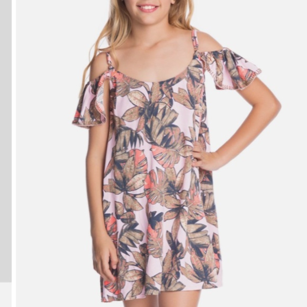 ❤️…Maaji Bird Lagoon Ruffle Cold Shoulder Dress